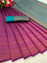 Load image into Gallery viewer, Miraculous Magenta Color Soft Banarasi Silk Saree With Fabulous Blouse Piece

