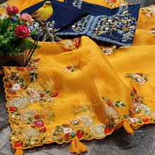 Load image into Gallery viewer, Kala Niketan Kaveri Jumkhi Therad Seuuins Organza Silk Sari With Attached Blouse
