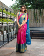 Load image into Gallery viewer, Kala Niketan Agarwal Silk Saree Archaic Traditional Kanchi Soft Silk Sari With Attached Blouse
