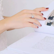 Load image into Gallery viewer, Crystal Flower Rotating Adjustable Finger Ring
